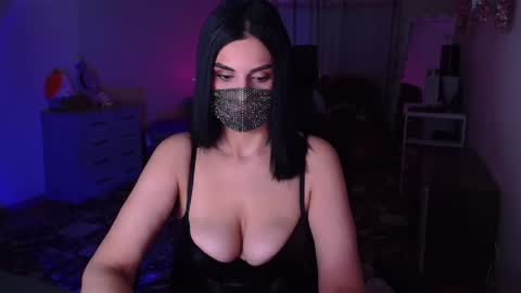 Snapshot of ashley__cooper__ chatting on 12-09-24, 04:12   Yasmina   online show from 12-09-24, 04:12