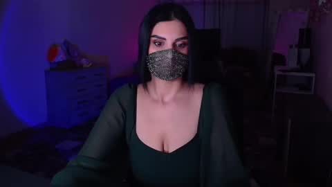 Snapshot of ashley__cooper__ chatting on 12-10-24, 04:13   Yasmina   online show from 12-10-24, 04:13