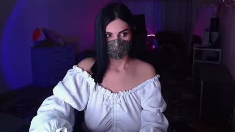 Snapshot of ashley__cooper__ chatting on 12-12-24, 06:14   Yasmina   online show from 12-12-24, 06:14