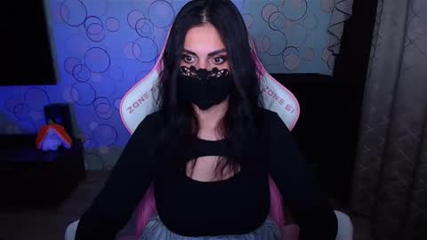 Snapshot of ashley__cooper__ chatting on 10-09-25, 04:10   Yasmina   online show from 10-09-25, 04:10