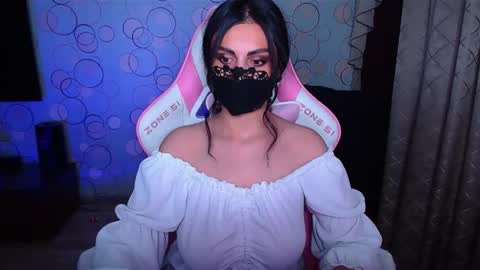   Yasmina   online show from 11-07-25, 04:23