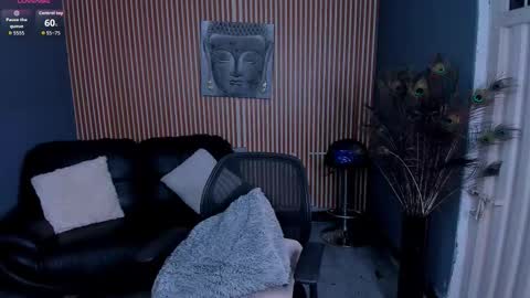 Snapshot of ashley_bennet_ chatting on 02-20-26, 05:26 Ashley online show from 02-20-26, 05:26