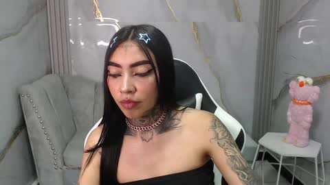 Snapshot of ashley_blum_v chatting on 10-04-25, 08:18 ashley_blum_v online show from 10-04-25, 08:18