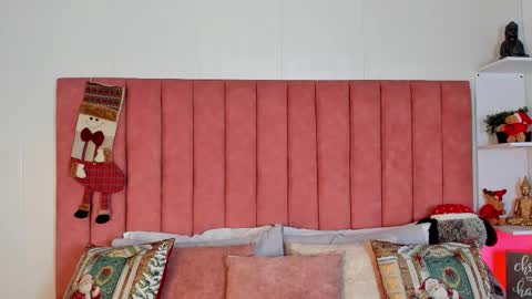 ashley_ollsen online show from 12-18-25, 03:01