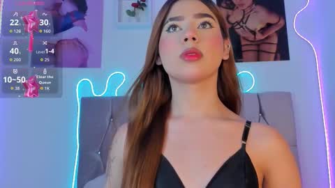 Ashley online show from 11-02-25, 10:17