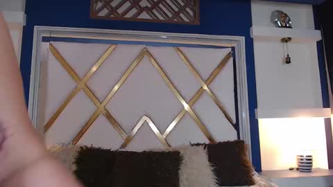 Snapshot of ashley_prg2 chatting on 02-14-25, 07:17 Ashley online show from 02-14-25, 07:17