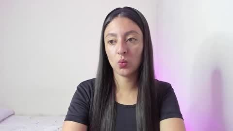 Snapshot of ashleybazan1 chatting on 09-18-25, 03:47 Ashley online show from 09-18-25, 03:47