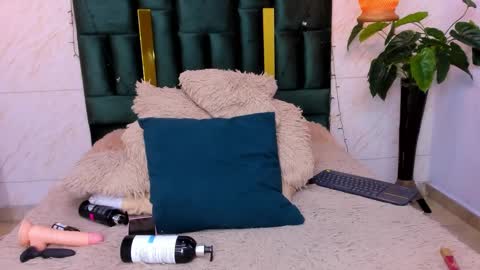 CAMILA online show from 01-01-25, 10:03