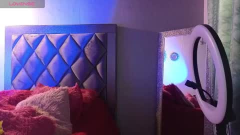 CAMILA online show from 09-21-25, 12:18