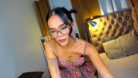 Snapshot of ashleyfuckinghash chatting on 09-09-25, 04:23 ashleyfuckinghash online show from 09-09-25, 04:23