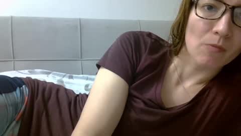 Ashley online show from 02-18-25, 07:54