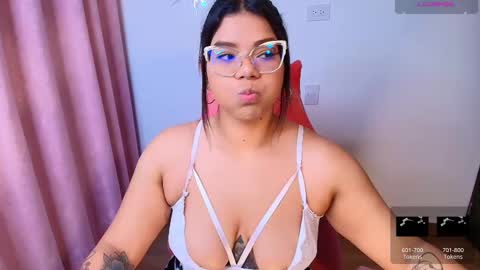 Ashleyy18   online show from 02-16-25, 09:48