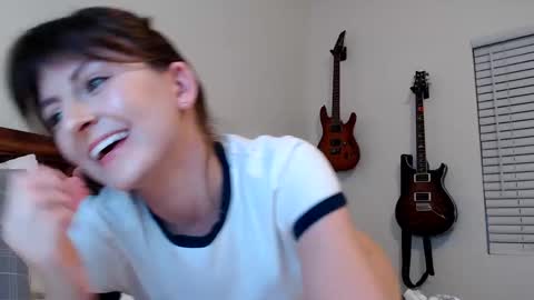 Ashley Love online show from 10-10-25, 05:50