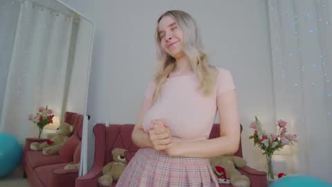 Snapshot of ashly_cherry chatting on 02-18-26, 11:06 ashly_cherry online show from 02-18-26, 11:06
