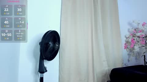 ashly_pink1 online show from 02-18-26, 03:02