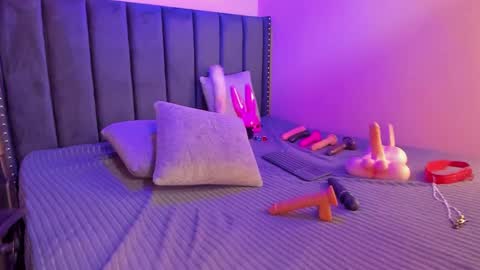 ashlye_miller_ online show from 01-08-25, 06:41