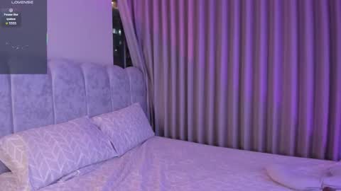 Paula Baleta  online show from 11-07-25, 03:17