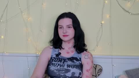 Kristine online show from 11-14-25, 07:40