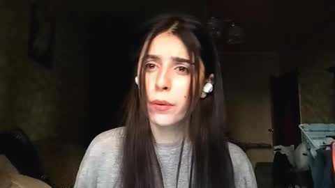 Lina online show from 10-24-25, 01:51