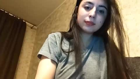 Lina online show from 10-27-25, 01:26