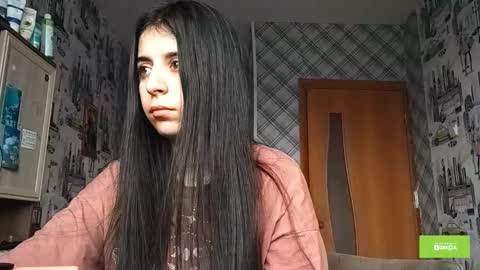 Lina online show from 11-27-25, 03:52