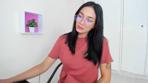 Camila online show from 01-07-25, 12:52