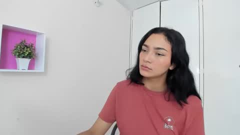 Camila online show from 02-04-25, 12:55