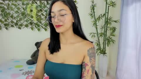 Camila online show from 09-20-25, 02:29