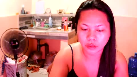 Snapshot of asian_kweenv chatting on 07-30-26, 02:49 Alex online show from 07-30-26, 02:49