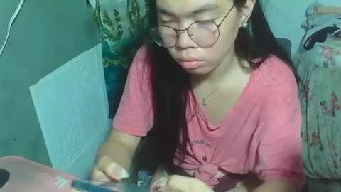 Snapshot of asian_rhean chatting on 01-22-25, 06:20 Rhean online show from 01-22-25, 06:20