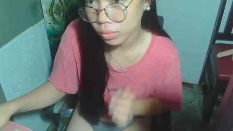 Snapshot of asian_rhean chatting on 02-01-25, 11:58 Rhean online show from 02-01-25, 11:58