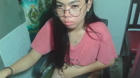 Snapshot of asian_rhean chatting on 02-05-25, 06:56 Rhean online show from 02-05-25, 06:56