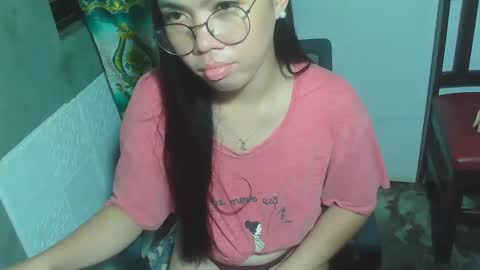 Snapshot of asian_rhean chatting on 02-06-25, 03:52 Rhean online show from 02-06-25, 03:52