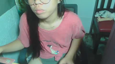Snapshot of asian_rhean chatting on 02-08-25, 06:12 Rhean online show from 02-08-25, 06:12