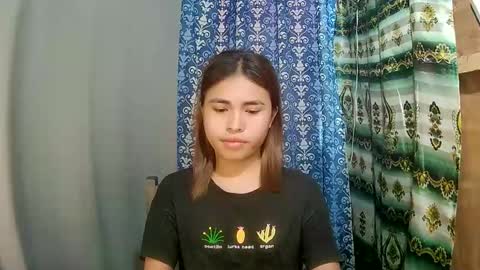 Snapshot of asian_sofiaxxx chatting on 12-14-25, 06:19 Sofia online show from 12-14-25, 06:19