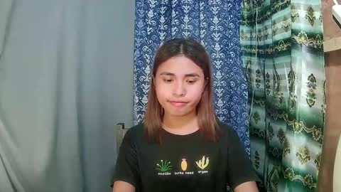 Snapshot of asian_sofiaxxx chatting on 12-21-25, 01:07 Sofia online show from 12-21-25, 01:07