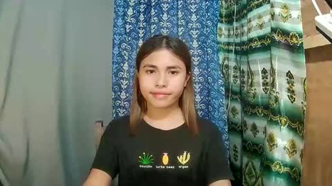 Snapshot of asian_sofiaxxx chatting on 12-23-25, 08:45 Sofia online show from 12-23-25, 08:45