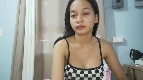 Snapshot of asian_trish chatting on 10-21-25, 10:21 asian_trish online show from 10-21-25, 10:21