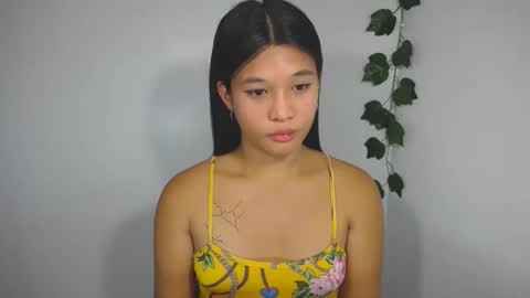 Yan online show from 02-15-26, 04:31