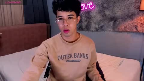 asiancum_peter online show from 10-23-25, 03:06