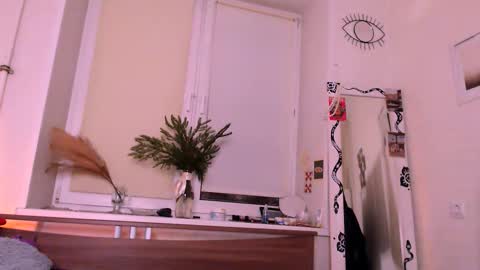 asiancvnt online show from 01-10-26, 07:37