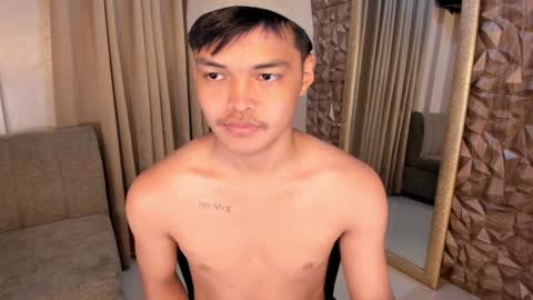 VICTORIA SCOTT online show from 02-05-25, 04:27