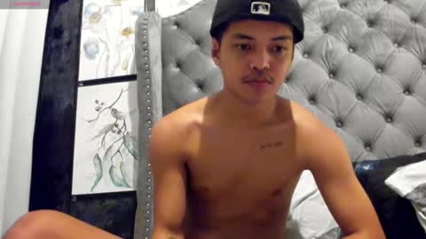 VICTORIA SCOTT online show from 11-29-25, 12:30