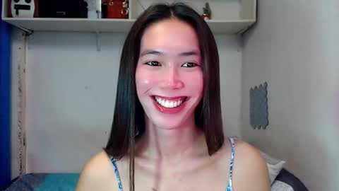 Snapshot of asianqt19 chatting on 11-15-25, 03:48 J A D E online show from 11-15-25, 03:48