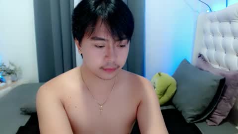 Roy online show from 01-13-25, 03:04