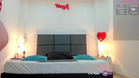  Aslhyn  online show from 03-08-25, 12:22