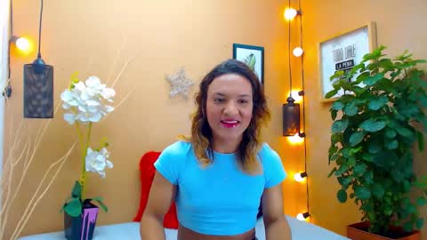 Snapshot of aslyhernandez chatting on 09-30-25, 11:59 ASLY online show from 09-30-25, 11:59