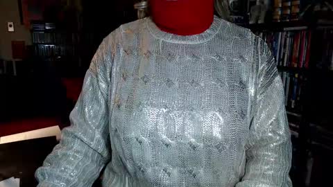 Aspen Vale online show from 12-19-25, 03:52