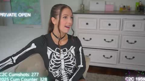 Aspen Wild online show from 10-14-25, 03:35