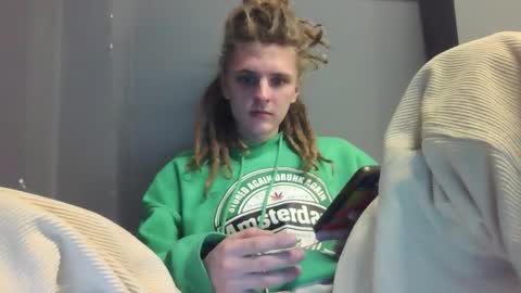 asphalt surfer online show from 09-24-25, 03:26